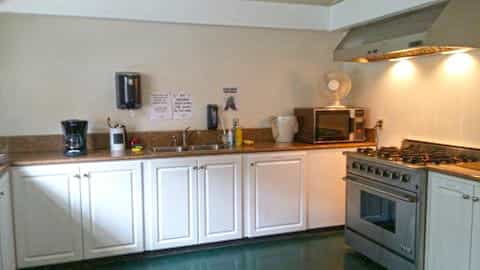 Kitchen_2