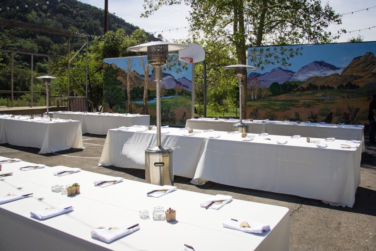 Outdoor Table Seating
